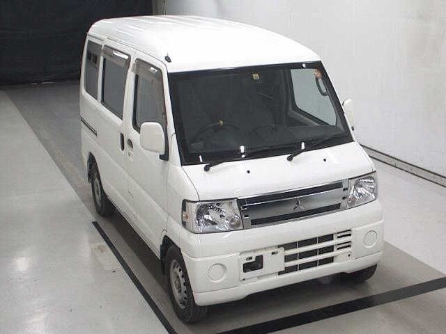 5385 Mitsubishi Minicab van U61V 2011 г. (JU Chiba)